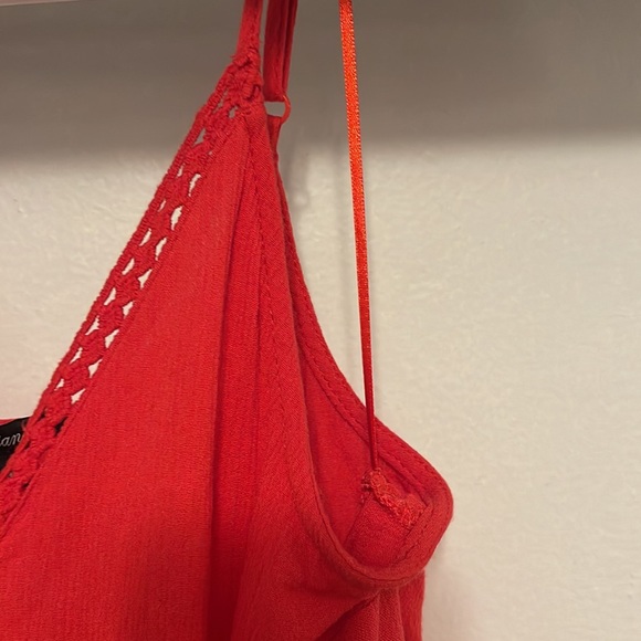 Red basic crop top!❤️✨ - Picture 5 of 5